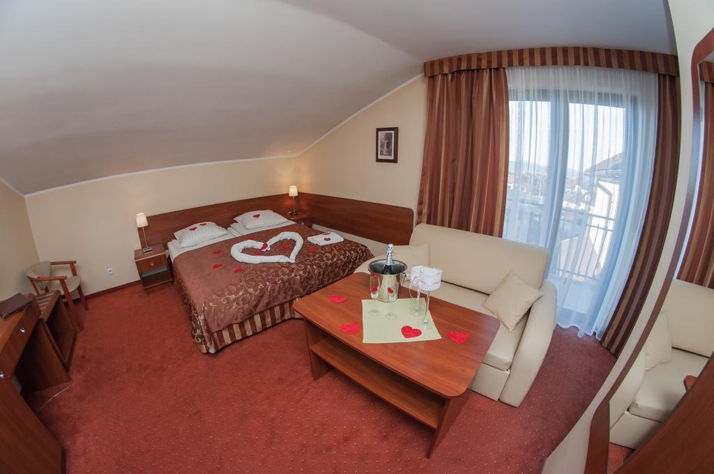 Hotel Rypsowka Neu Sandez Exterior foto